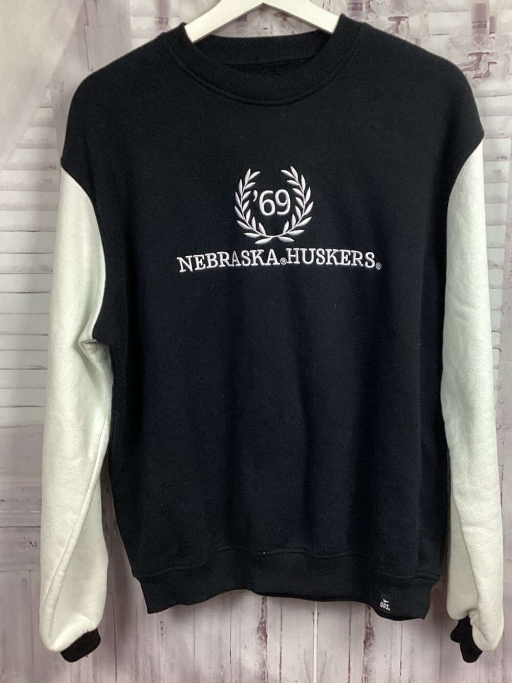 Nebraska 69' Varsity Sweatshirt Small
